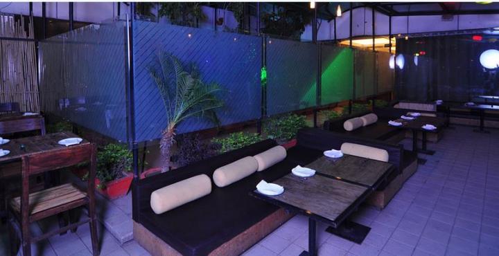 Infiniti Hotel And Spa Indore Exterior foto