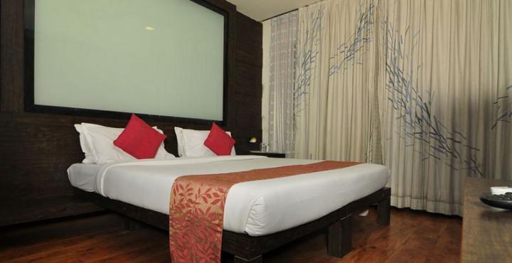 Infiniti Hotel And Spa Indore Exterior foto